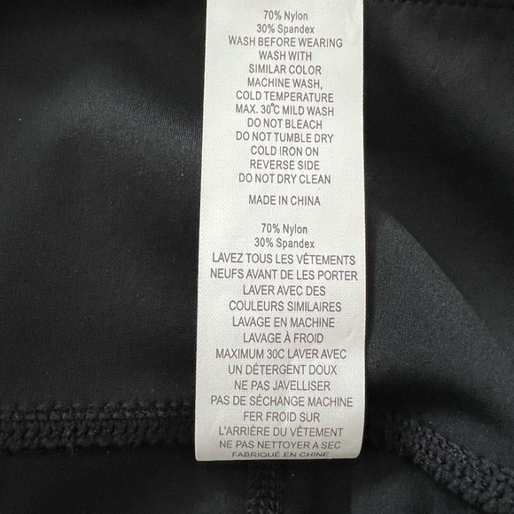 ZYIA Black Ripped Front Leggings Size 2 - Picture 9 of 9